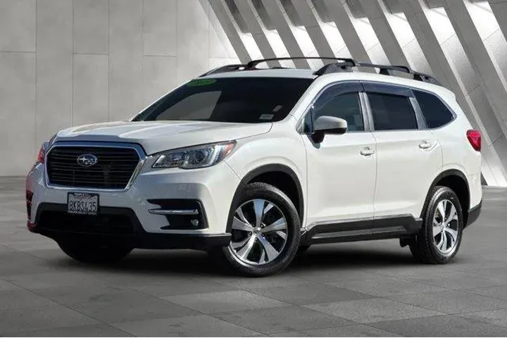 $21900 : Subaru Ascent 2019 AWD Premi image 2