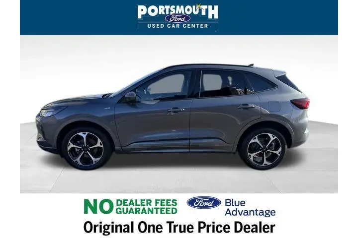 $26995 : Ford Escape 2023 AWD ST-Line image 2
