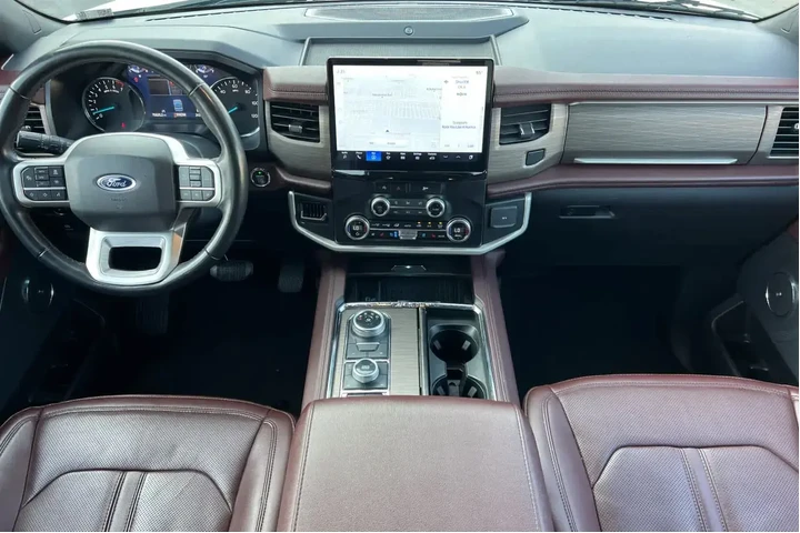$40000 : Ford Expedition MAX 2024 4x4 image 3