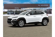 $23495 : Hyundai KONA 2023 AWD SEL 4d thumbnail