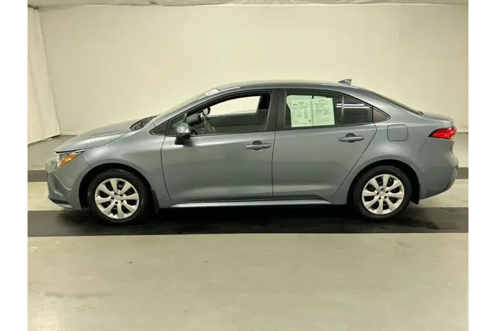 $20147 : Toyota Corolla 2022 LE 4dr S image 6