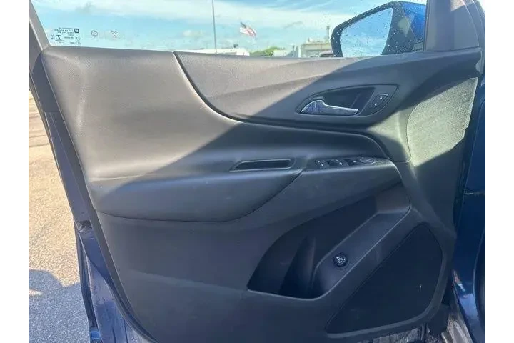 $19982 : Chevrolet Equinox 2022 LT 4d image 9