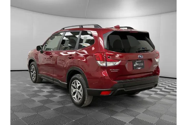 $23990 : Subaru Forester 2021 AWD Pre image 3