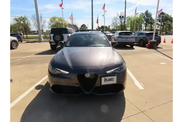$19911 : Alfa Romeo Giulia 2020 Base image 4