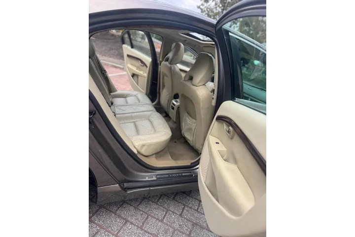 $3500 : 2007 S80 V8 image 4