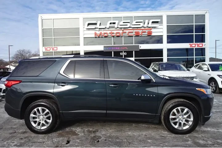 $14995 : 2018 TRAVERSE image 2