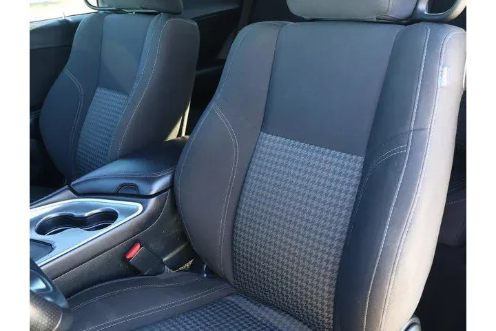 $20688 : Dodge Challenger 2020 SXT 2d image 10