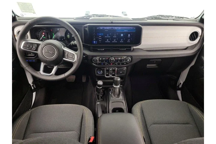 $35998 : Jeep Wrangler 2025 4x4 Sahar image 9