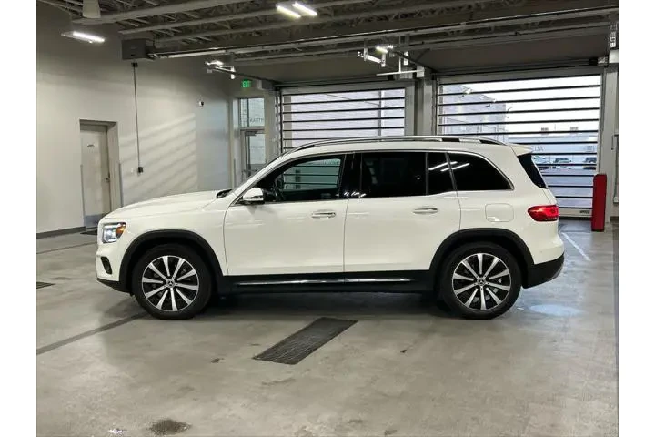 $23700 : Mercedes-Benz GLB 2022 AWD G image 2