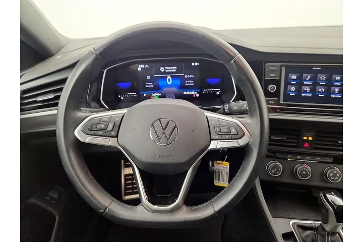 $19998 : Volkswagen Jetta 2023 Sport image 10