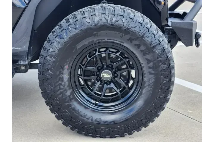 $28821 : Jeep Gladiator 2021 4x4 Spor image 10