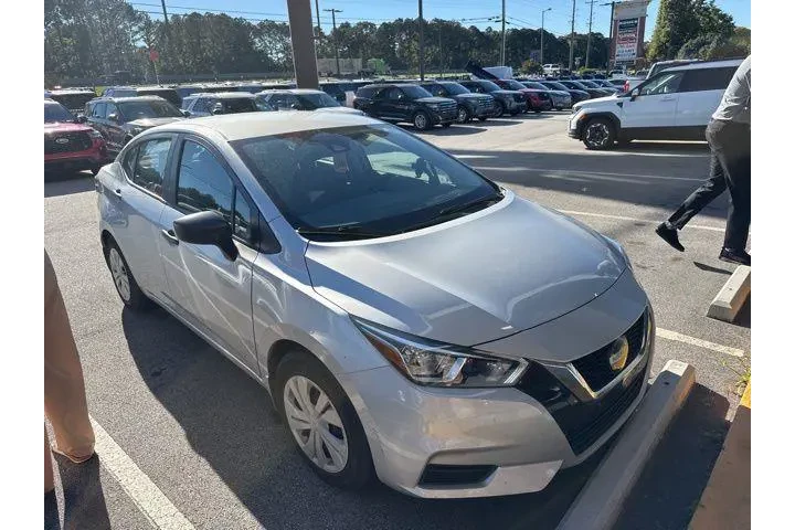 $14000 : Nissan Versa 2021 S 4dr Seda image 2