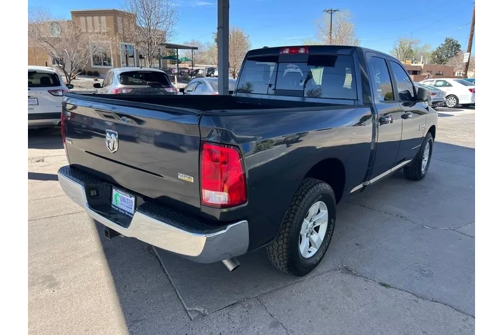 2017 RAM 1500 SLT Quad Cab 2WD image 5