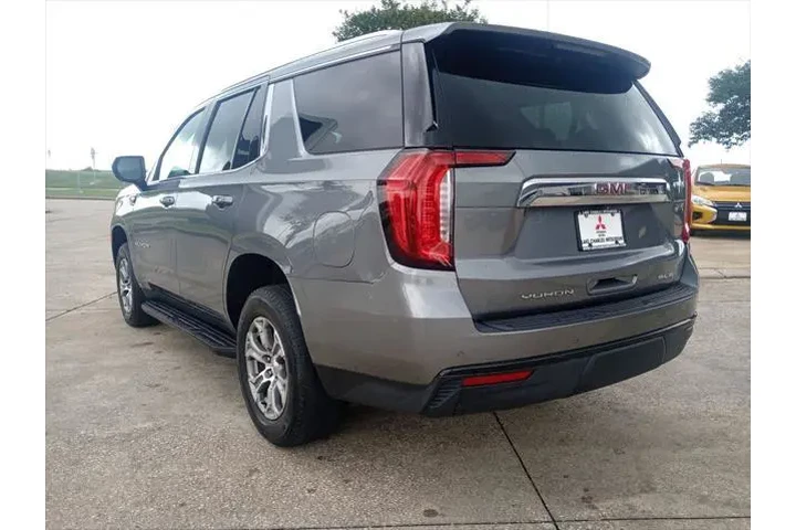 $35158 : GMC Yukon 2022 4x2 SLE 4dr S image 3