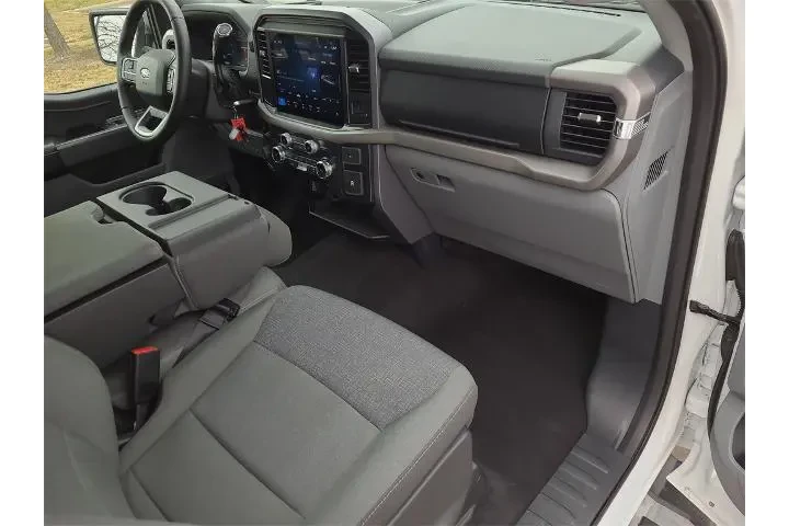 $38729 : Ford F-150 2025 4x4 XLT 4dr image 10