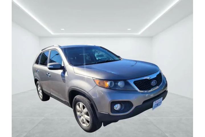 $5950 : 2011 Sorento LX image 3