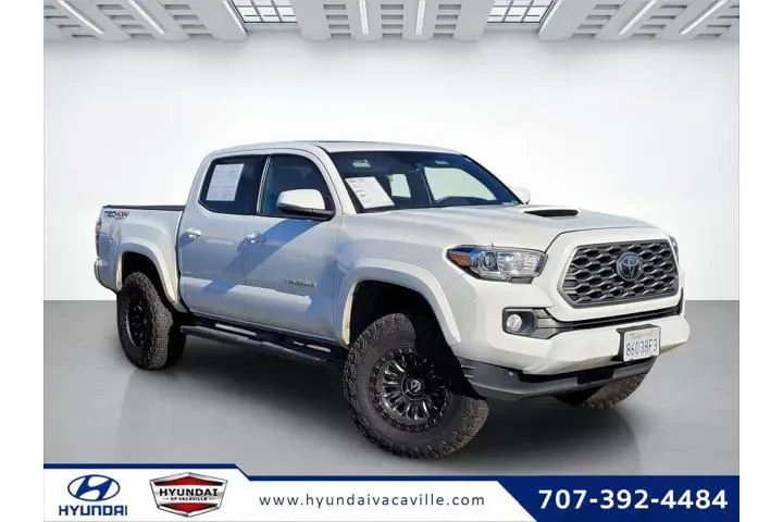 $37305 : Toyota Tacoma 2021 4x4 TRD S image 1