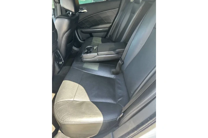 $8800 : 2012 Charger R/T Max image 10