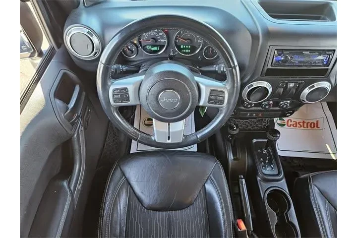 $15981 : Jeep Wrangler 2014 4x4 Sport image 10