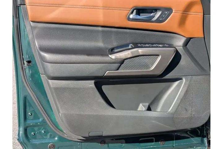 $33991 : Nissan Pathfinder 2023 Plati image 9