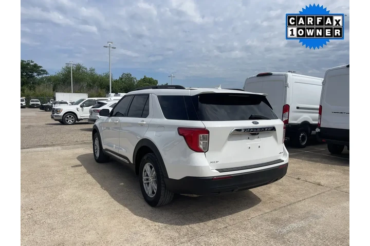 $30359 : Ford Explorer 2023 AWD XLT 4 image 5