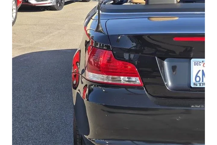 $9995 : BMW 1 Series 2011 128i 2dr C image 6