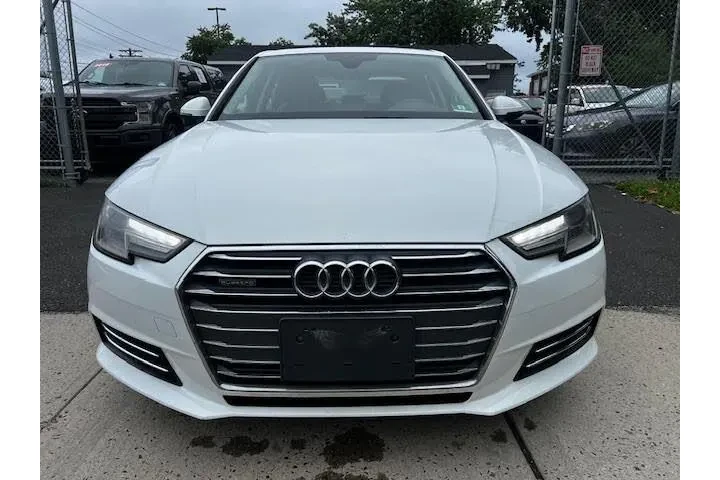 $11200 : 2018 Audi A4 2.0 TFSI quattro image 2