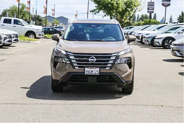 $22992 : Nissan Rogue 2024 AWD SV 4dr image 7