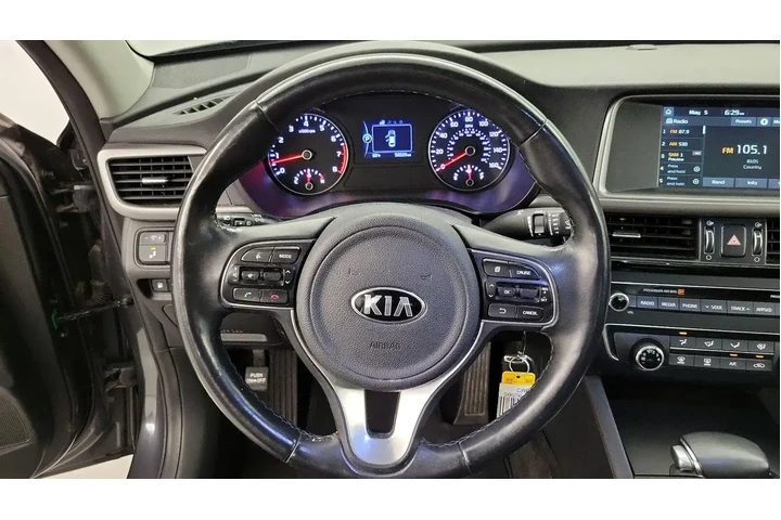 $16998 : Kia Optima 2018 S 4dr Sedan image 10