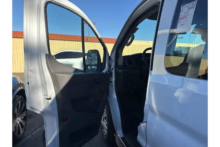 $35000 : Ford Transit 2022 350 XL 3dr image 9