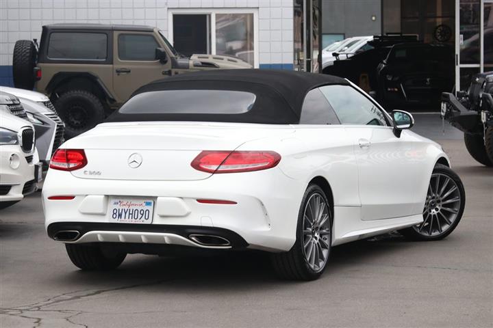 2017 C 300 Cabriolet image 4