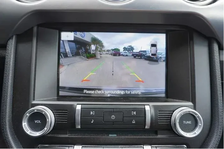 $27888 : Ford Mustang 2022 EcoBoost 2 image 9