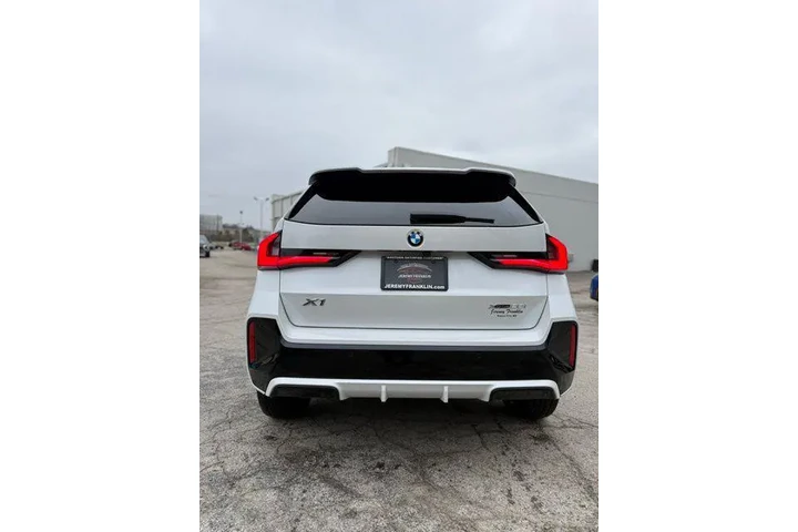 $39688 : BMW X1 2025 AWD xDrive28i 4d image 4