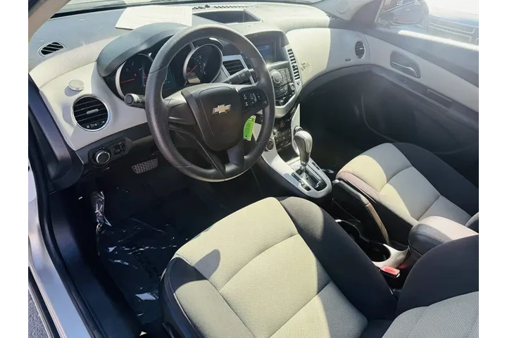 $7995 : 2012 Cruze LS image 9