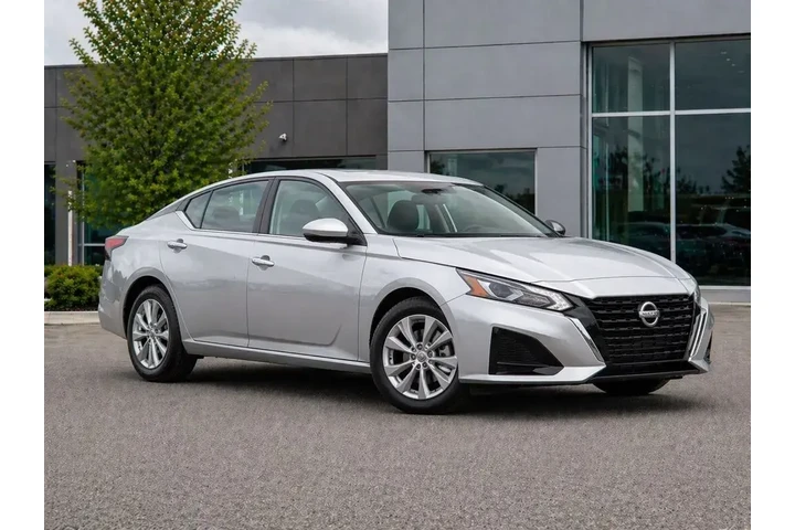 $19034 : Nissan Altima 2024 2.5 S 4dr image 4