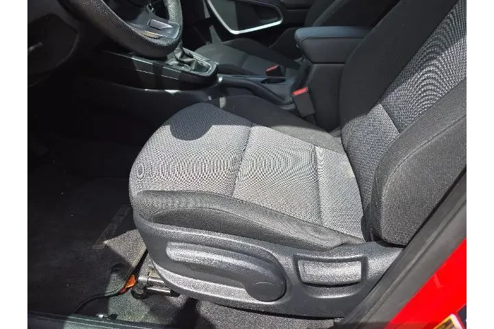 $18537 : Kia Soul 2025 S 4dr Crossove image 5