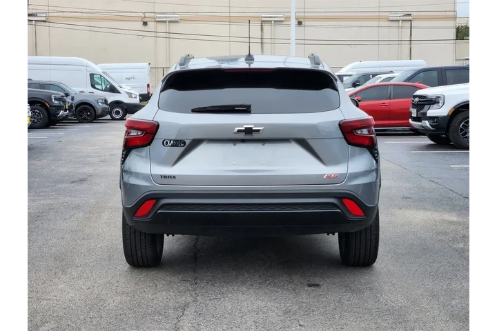 $23493 : Chevrolet Trax 2025 RS 4dr C image 6