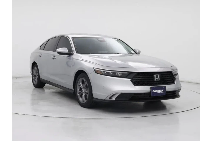 $25998 : Honda Accord 2024 EX 4dr Sed image 1
