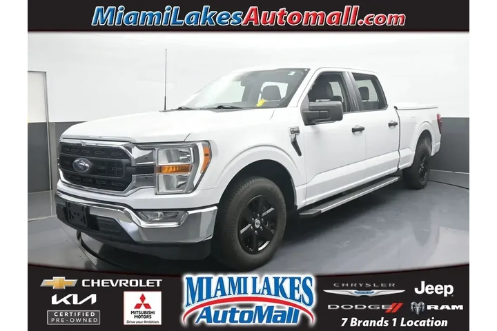 $15442 : Ford F-150 2022 4x2 XL 4dr S image 1
