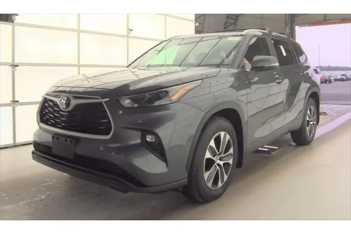 $36490 : Toyota Highlander 2023 AWD L image 9