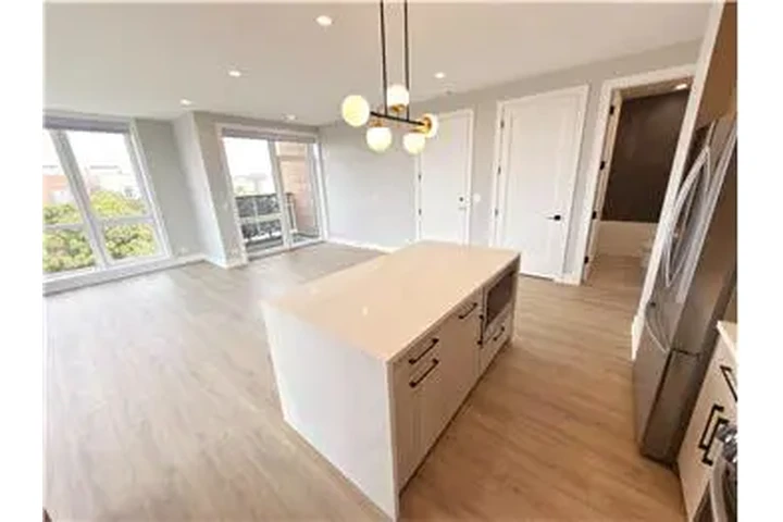 $3000 : Rental property with 3 bedro image 10