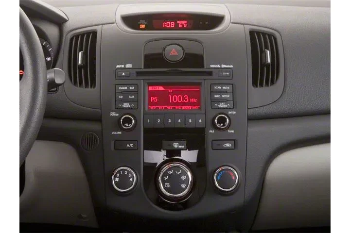 $3533 : Kia Forte 2013 EX 4dr Sedan image 10