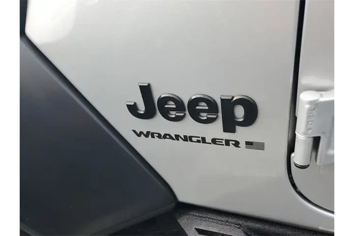 $29590 : Jeep Wrangler 2023 4x4 Willy image 5