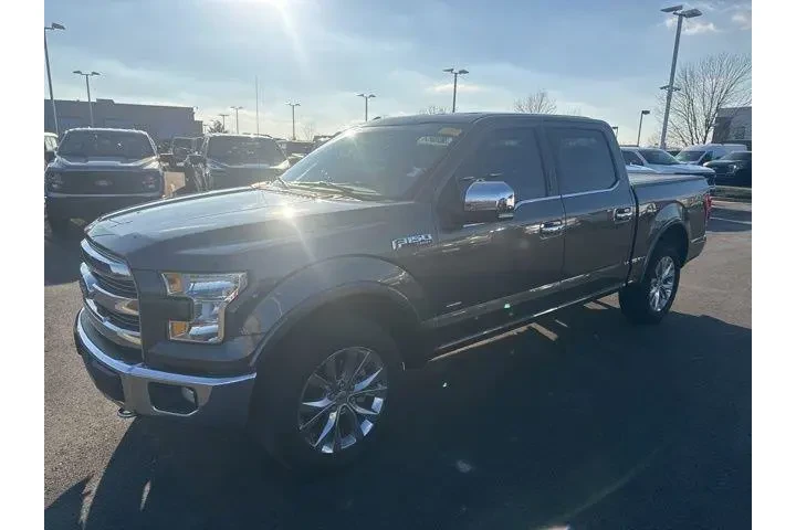 $26000 : Ford F-150 2016 4x4 Lariat 4 image 3