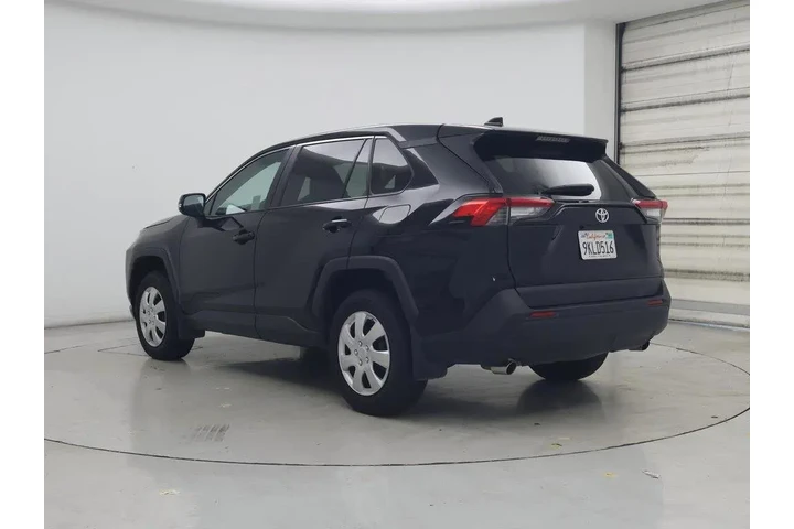 $28998 : Toyota RAV4 2024 LE 4dr SUV image 2