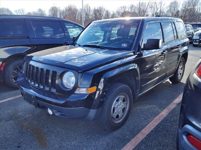 $10920 : PRE-OWNED  JEEP PATRIOT SPORT image 10