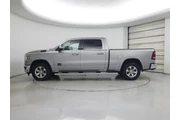 $37998 : Ram 1500 2022 4x4 Laramie 4d thumbnail