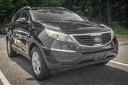 PRE-OWNED 2011 KIA SPORTAGE LX en Madison WV