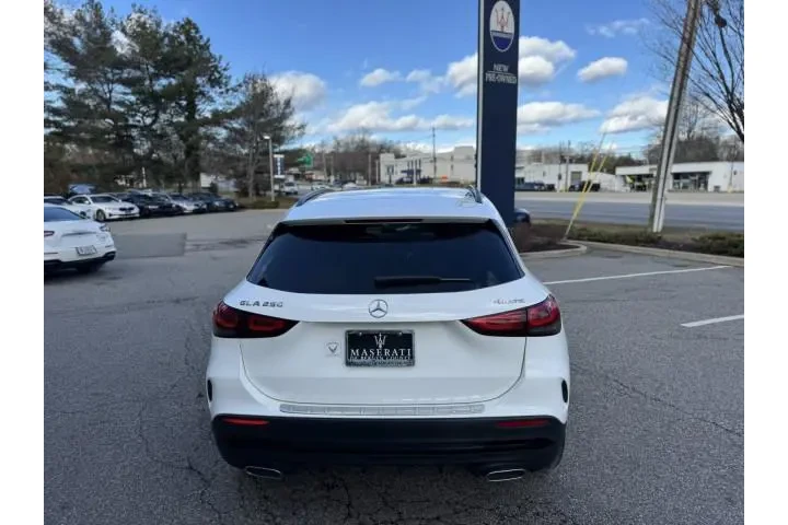 $24227 : Mercedes-Benz GLA 2021 AWD G image 9