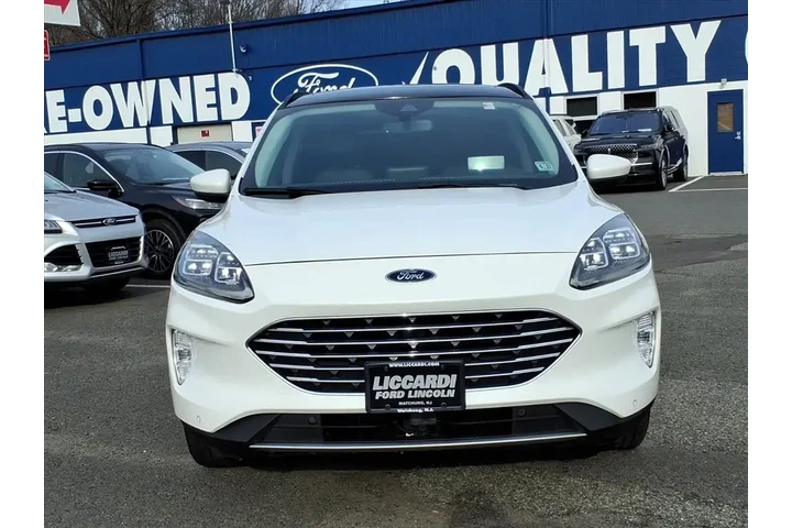 $20995 : Ford Escape 2022 AWD Titaniu image 2